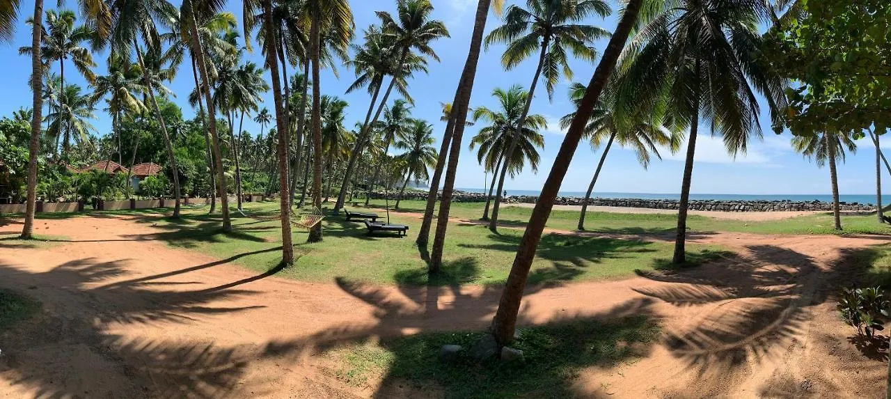 Resort Maadathil Cottages Varkala